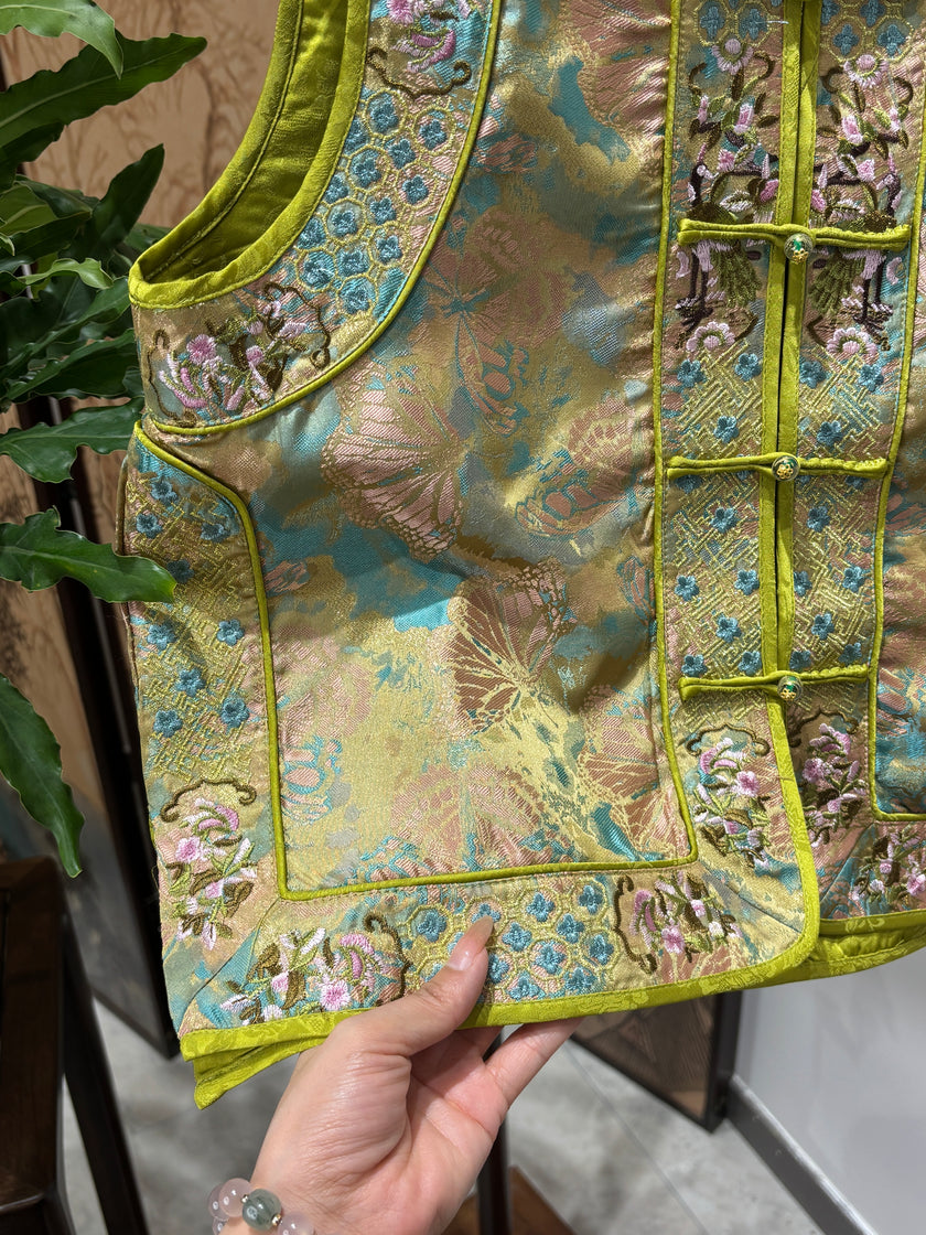 Green Embroidered Vest | Luxe Orienta Modern Chinese Luxury Vest - Luxe Orienta CO., LIMITED