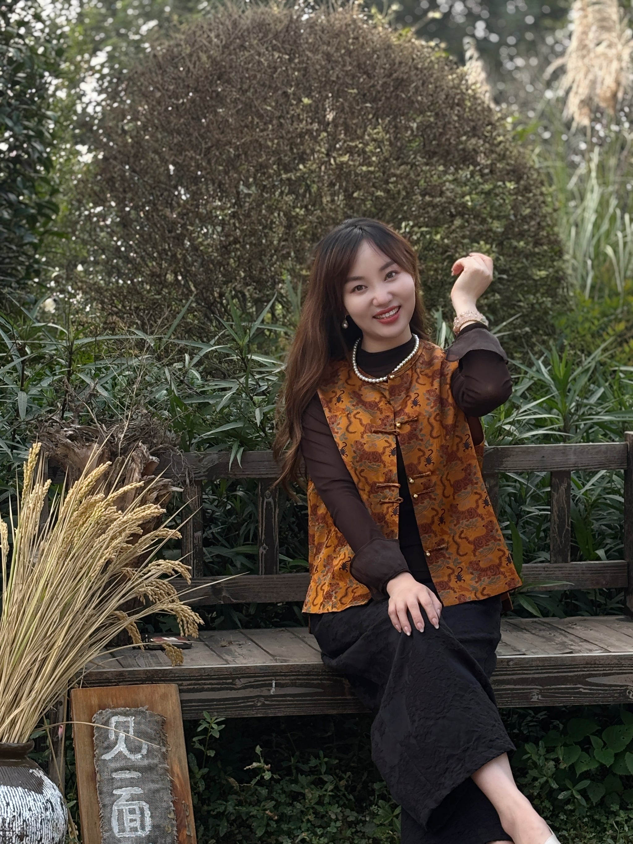 Brown Tiger & Five Poisons Viscose Short Vest – Bold Heritage Elegance by LUXE ORIENTA - Luxe Orienta CO., LIMITED