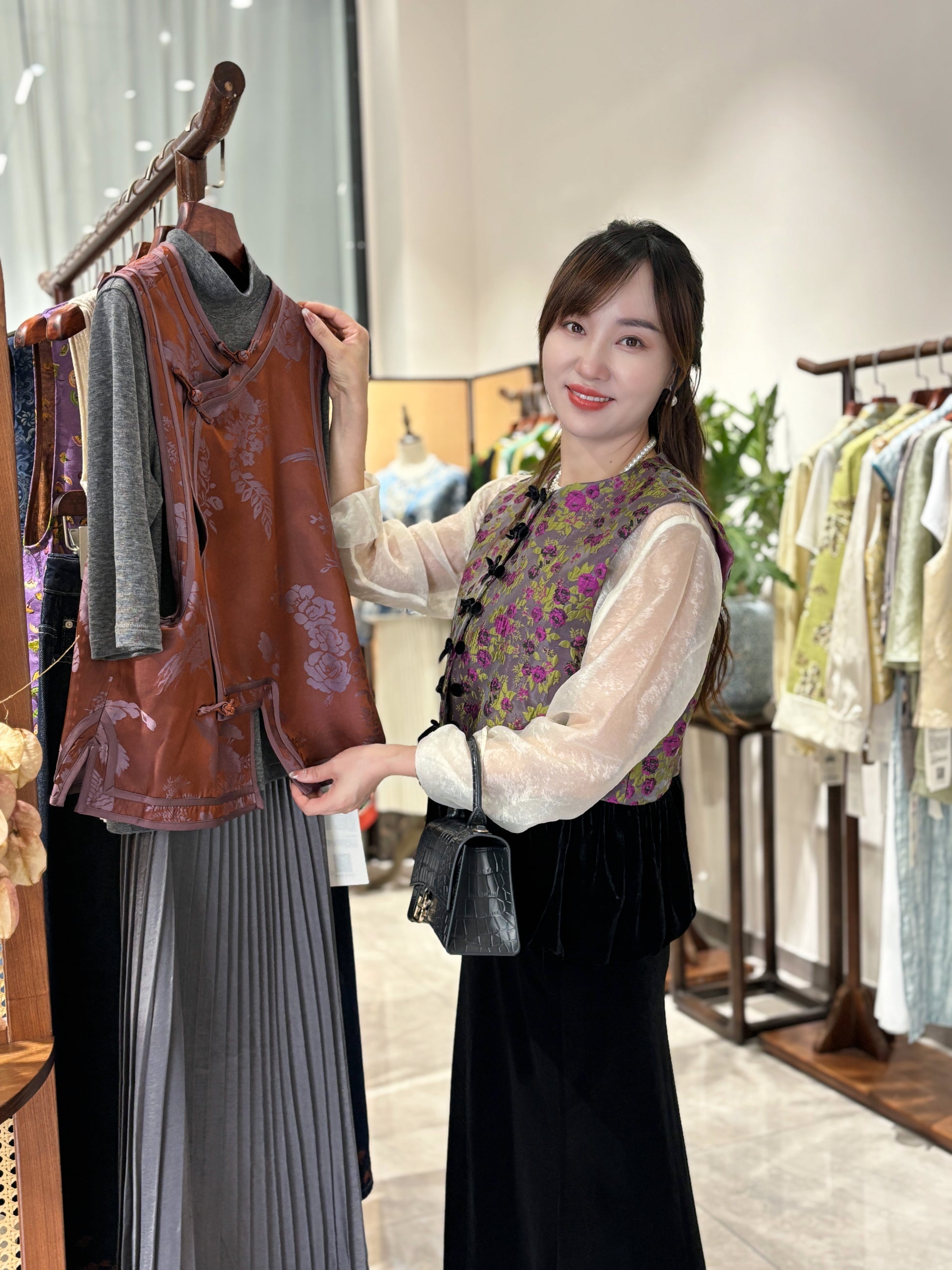 Purple Patchwork Velvet Vest | Luxe Orienta Modern Chinese Vest - Luxe Orienta CO., LIMITED