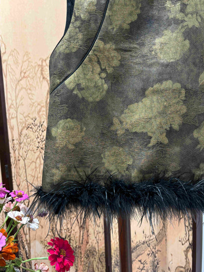 Vintage Tone Printed Vest with Ostrich Feather Trim – Elegant Oriental Statement by LUXE ORIENTA - Luxe Orienta CO., LIMITED