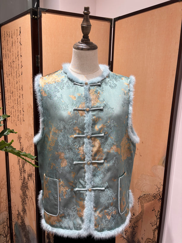 Azure Xiangyunsha Silk Mink Vest - Luxe Orienta CO., LIMITED