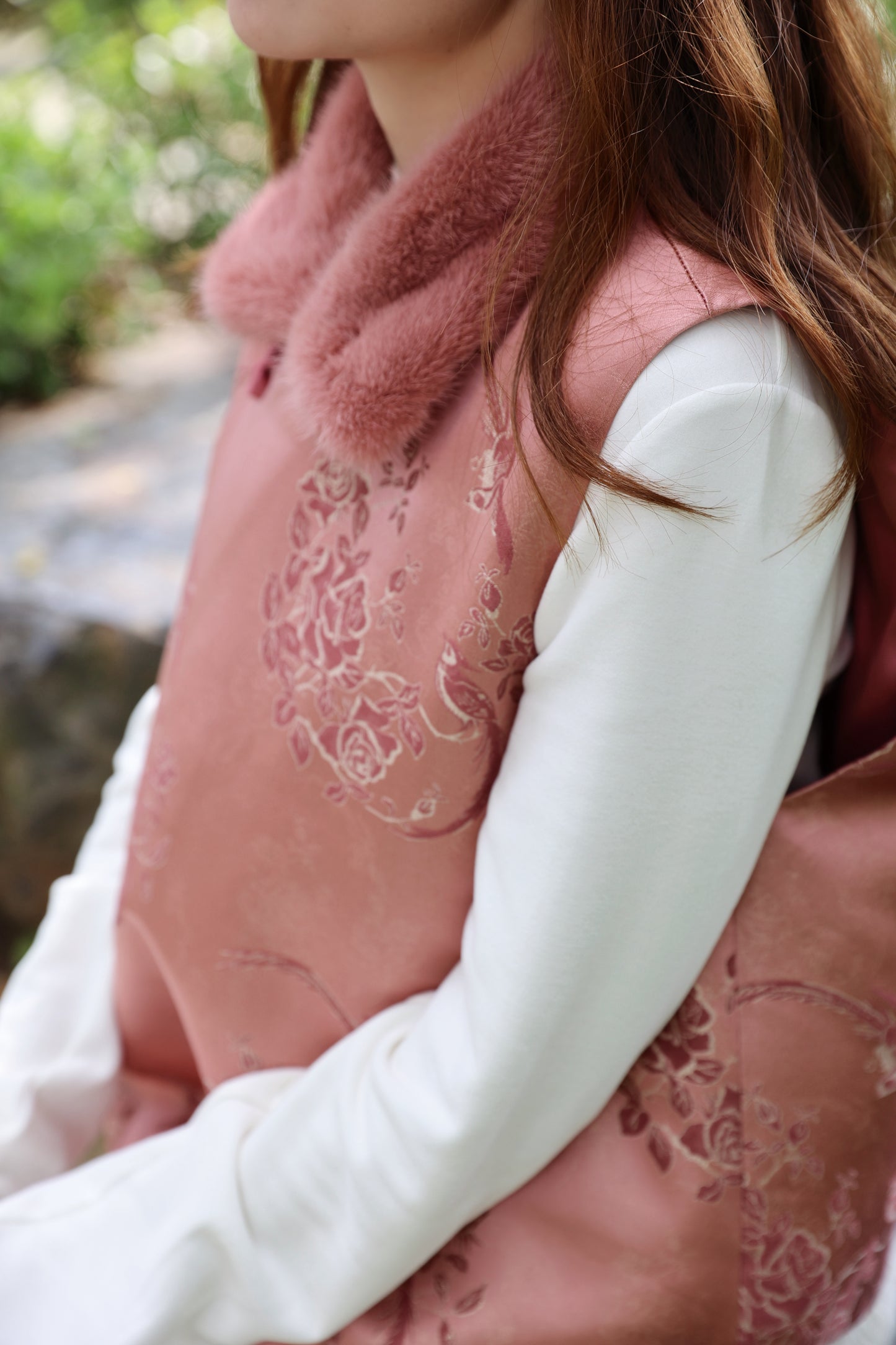 Blush Mulberry Silk Mink Vest - Luxe Orienta CO., LIMITED