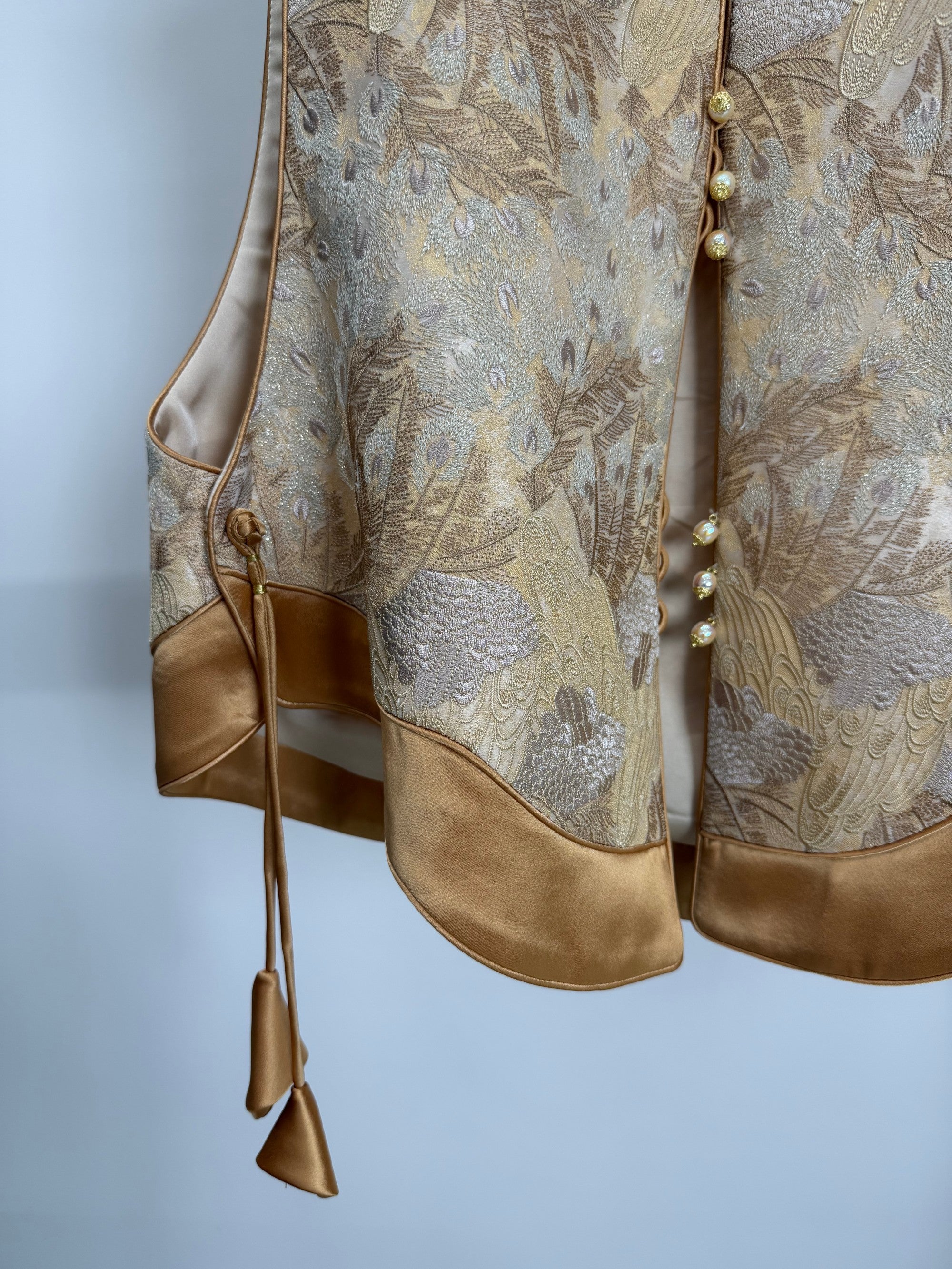 Golden Phoenix Jacquard Brocade Vest with Wave Hem | Modern Chinese Elegance - Luxe Orienta CO., LIMITED