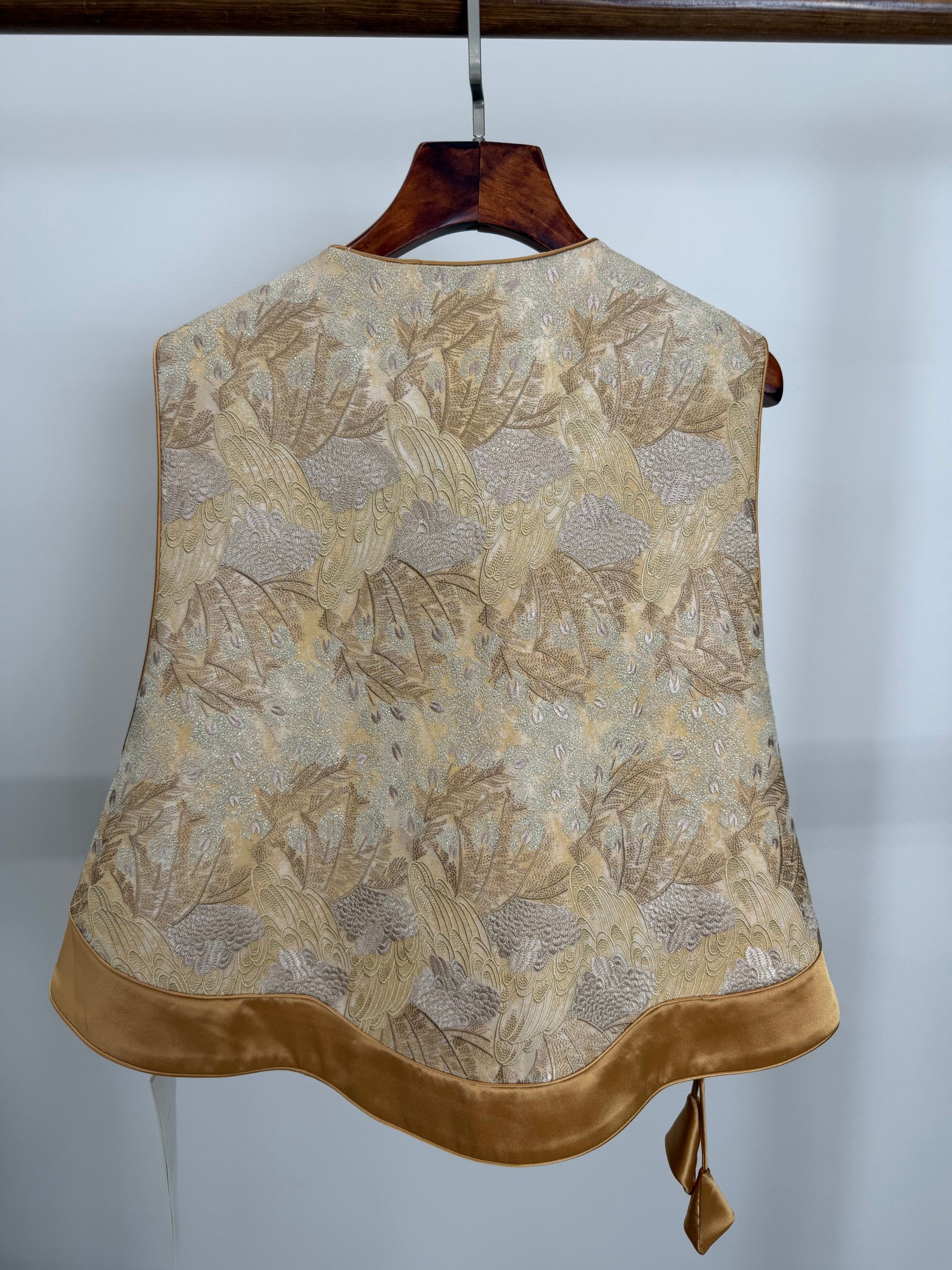 Golden Phoenix Jacquard Brocade Vest with Wave Hem | Modern Chinese Elegance - Luxe Orienta CO., LIMITED