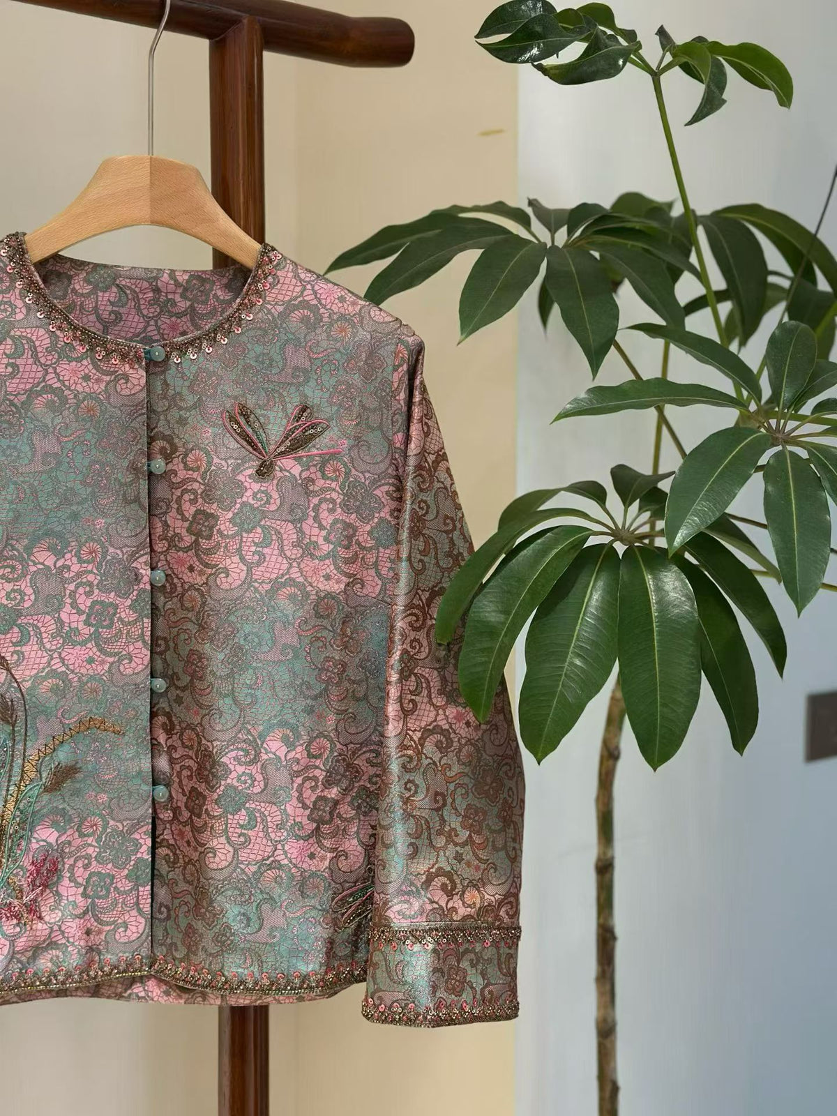 LUXE ORIENTA – Intangible Cultural Heritage Shu Brocade Flower Luo Silk Jacket