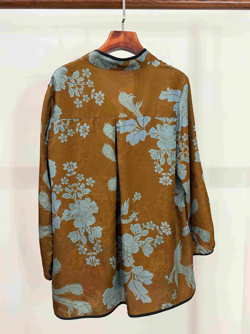 LUXE ORIENTA – Phoenix in Flight Xiangyun Silk Frog Button Blouse