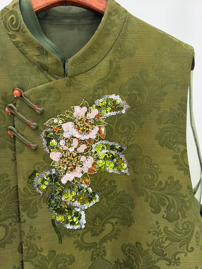 LUXE ORIENTA – French Embroidery Jacquard Layered Vest Two-Piece Set