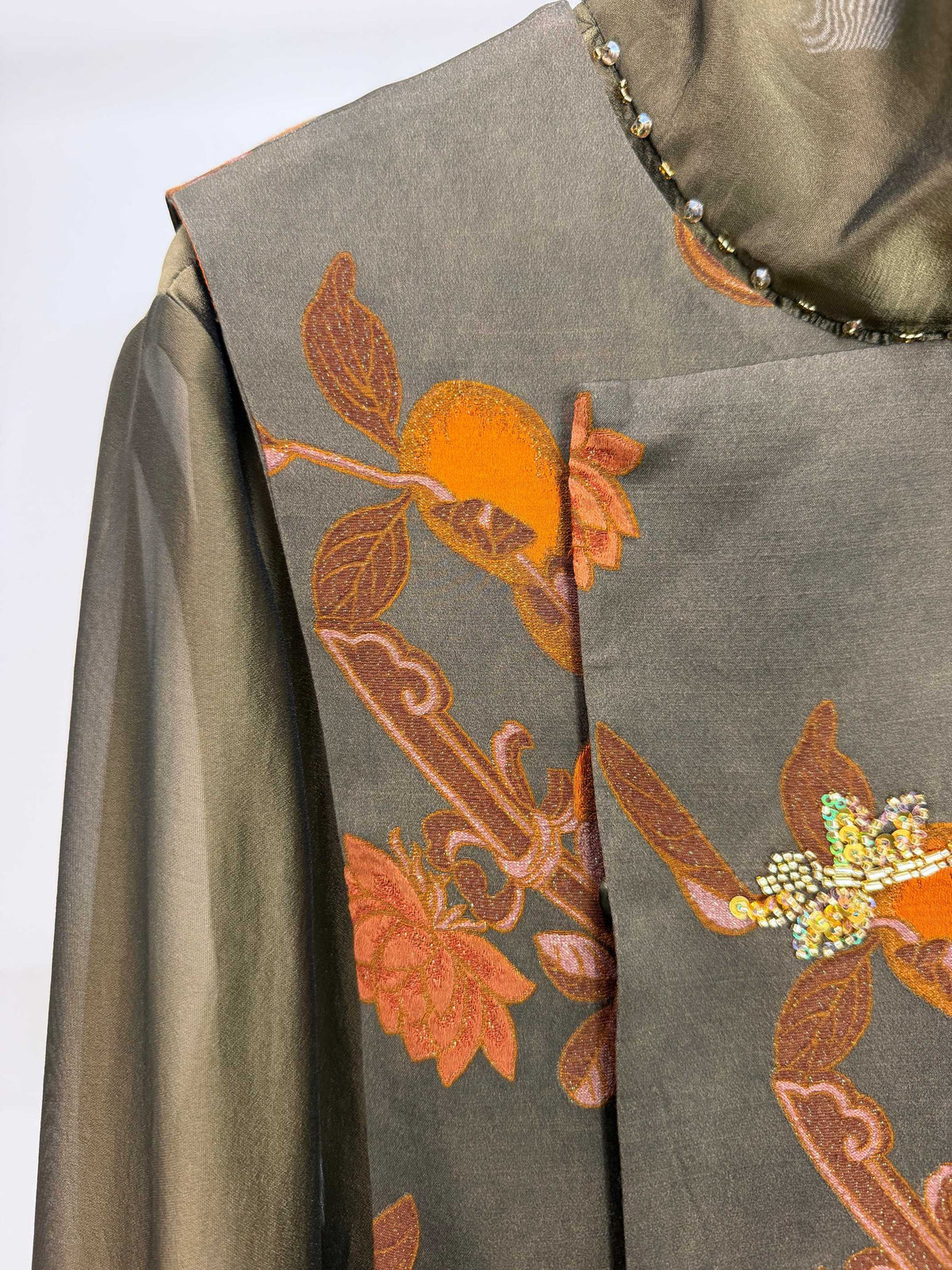 LUXE ORIENTA – Green Persimmon Jacquard Layered Vest