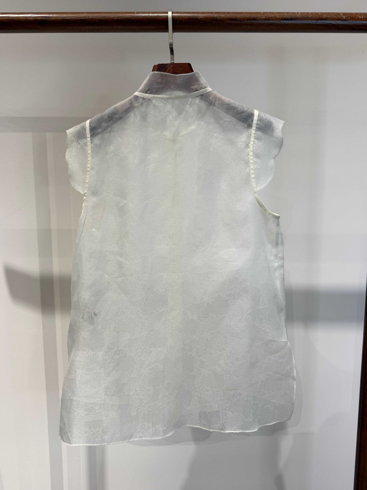 Pure Mulberry Silk Organza Sleeveless Blouse with Stand Collar & Ruffled Armholes - Luxe Orienta CO., LIMITED