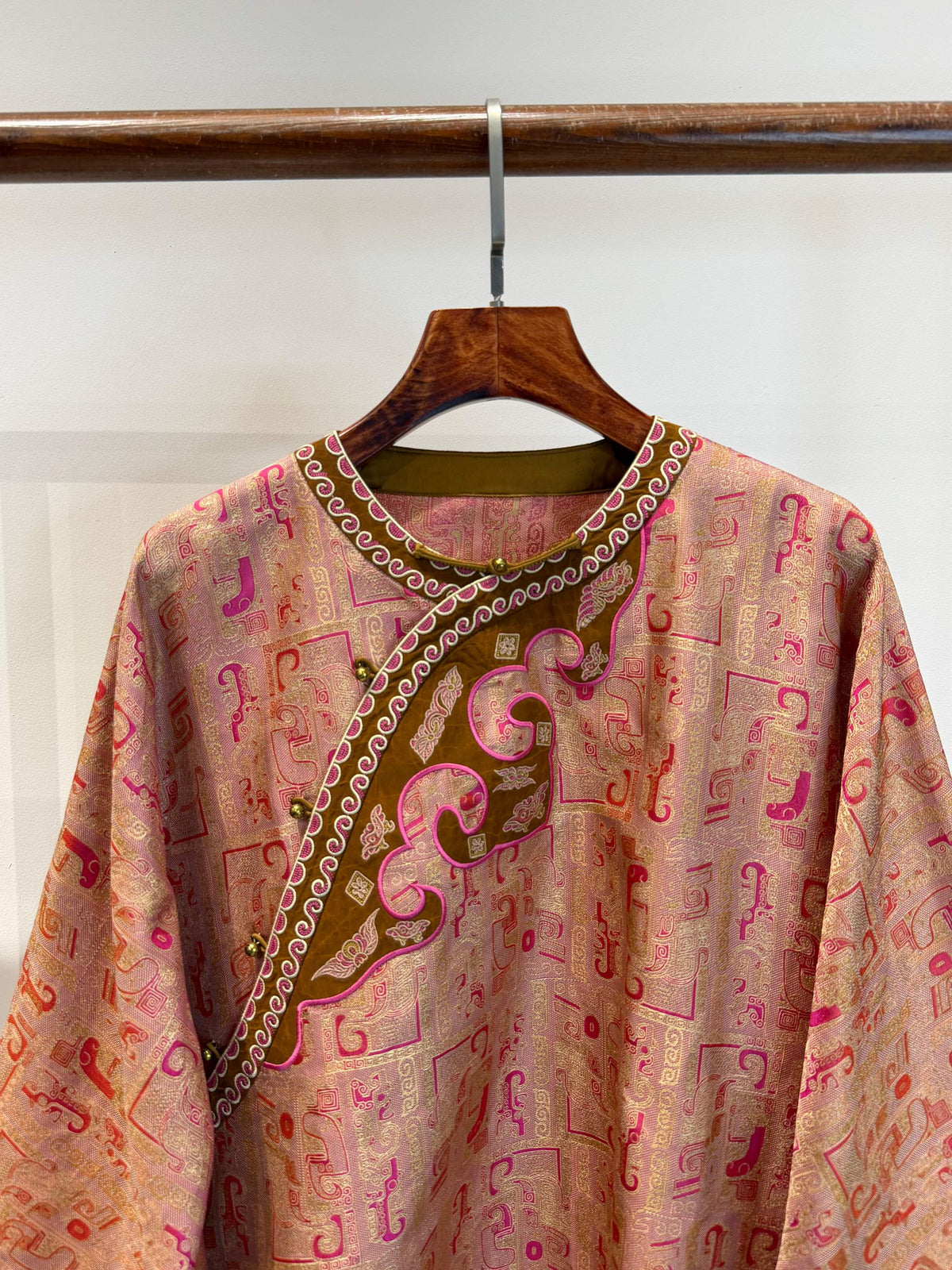 Pure Mulberry Silk Song Brocade Heritage Blouse in Dusty Rose & Olive Gold - Luxe Orienta CO., LIMITED