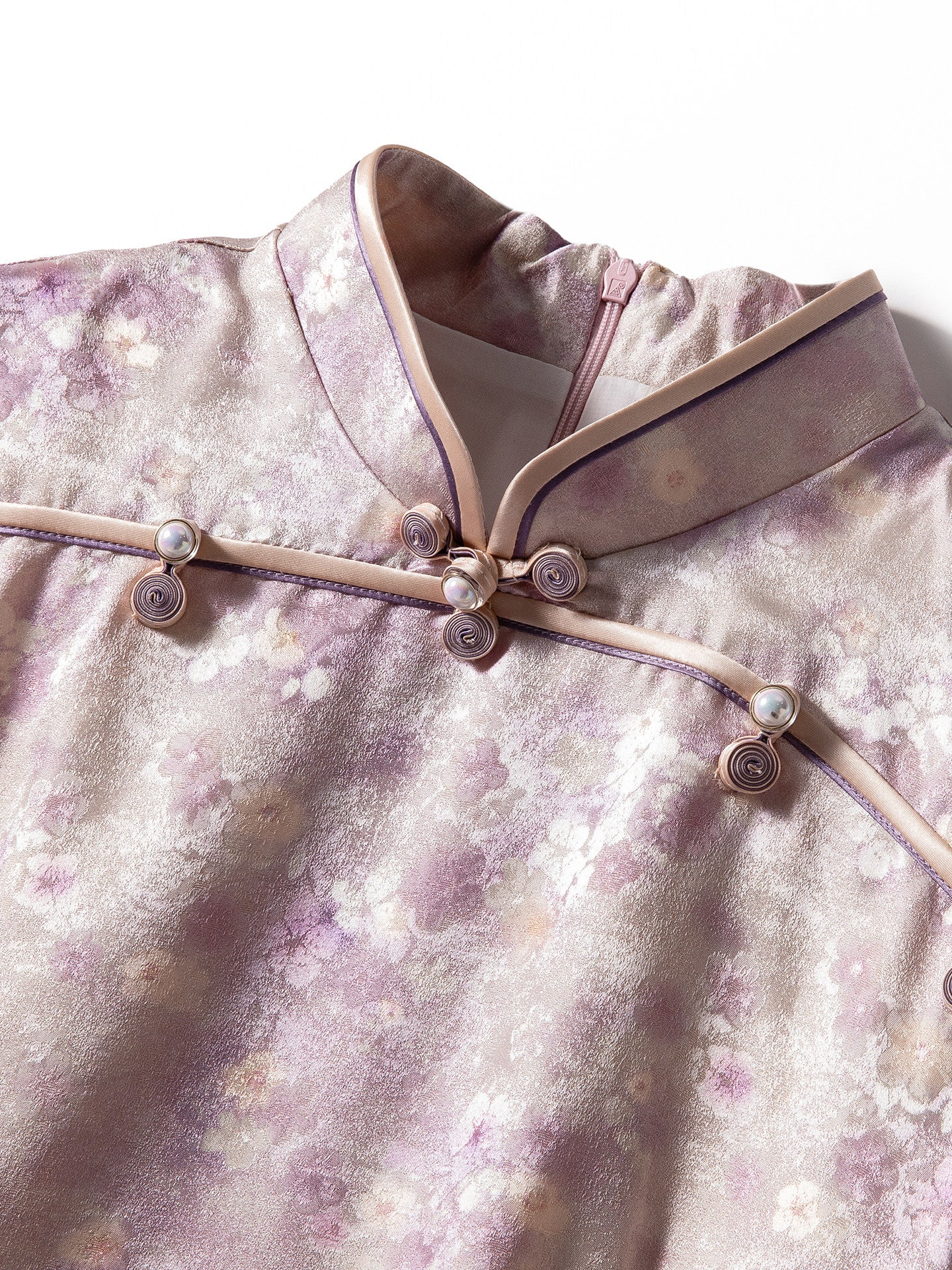 Pink Purple Floral Xiangyunsha Qipao |100% Mulberry Silk  Elegant Chinese Cheongsam Dress - Luxe Orienta CO., LIMITED