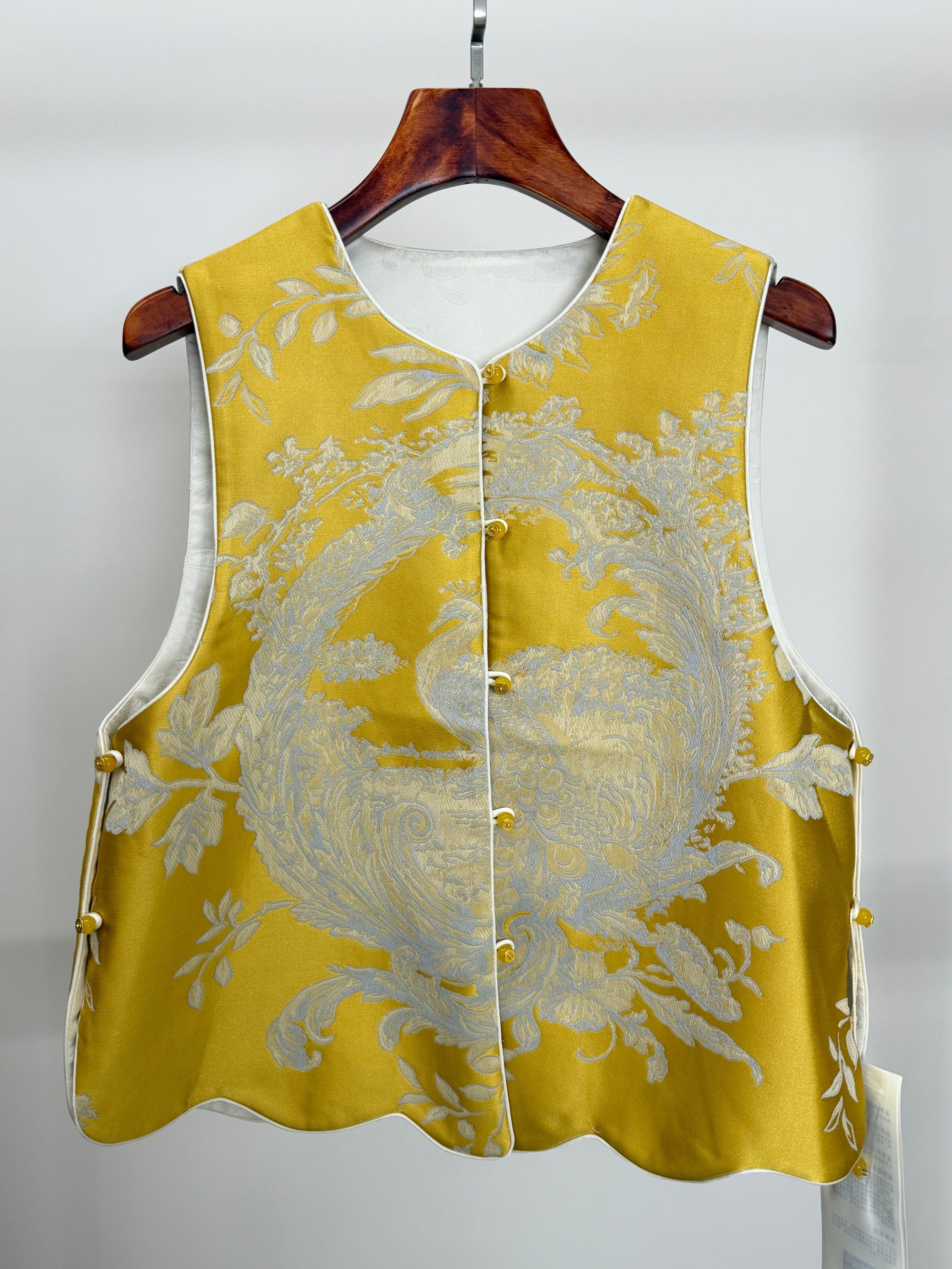 Reversible Phoenix Jacquard Vest | Modern Chinese Style Elegant Waistcoat – LUXE ORIENTA - Luxe Orienta CO., LIMITED