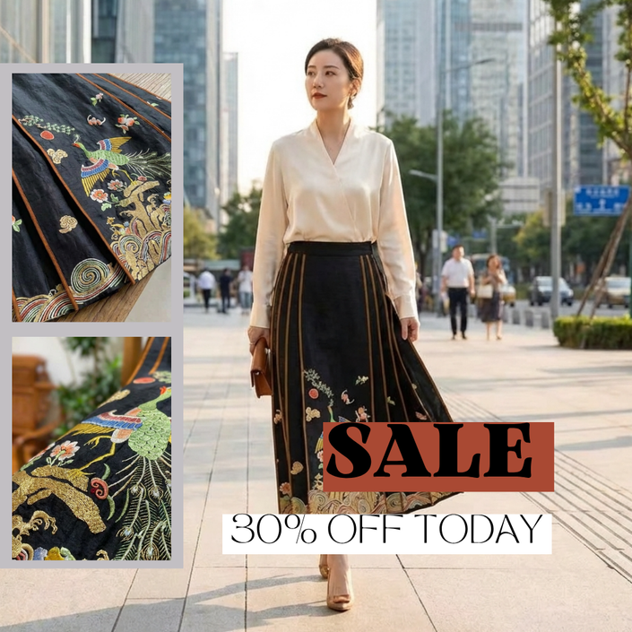 Black Peacock Embroidered Xiangyunsha Silk Mamian Skirt | Luxury Horse-Face Skirt