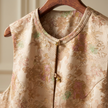 Floral Jacquard vest  Round Neck Close-up