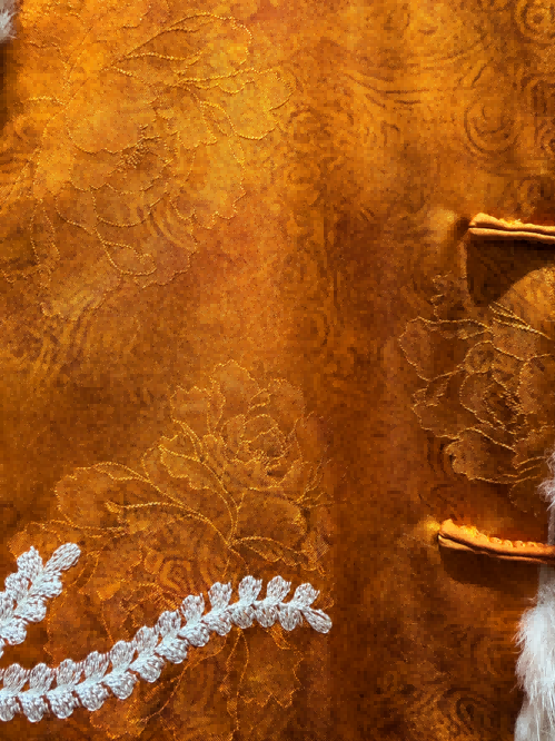 Golden Silk Embroidered Mink-Trim Wool Vest | Modern Oriental Elegance