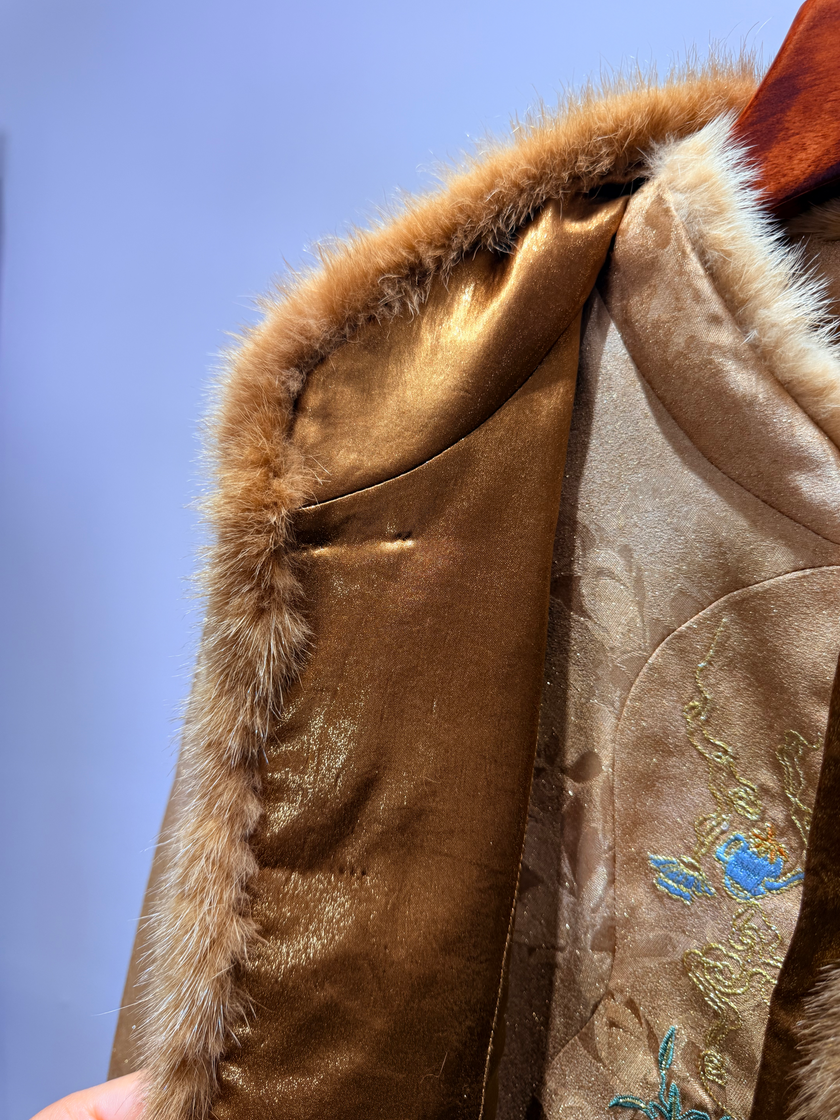 Golden Acetate Embroidered Mink-Trim Vest & Inner Set | Modern Oriental Luxury