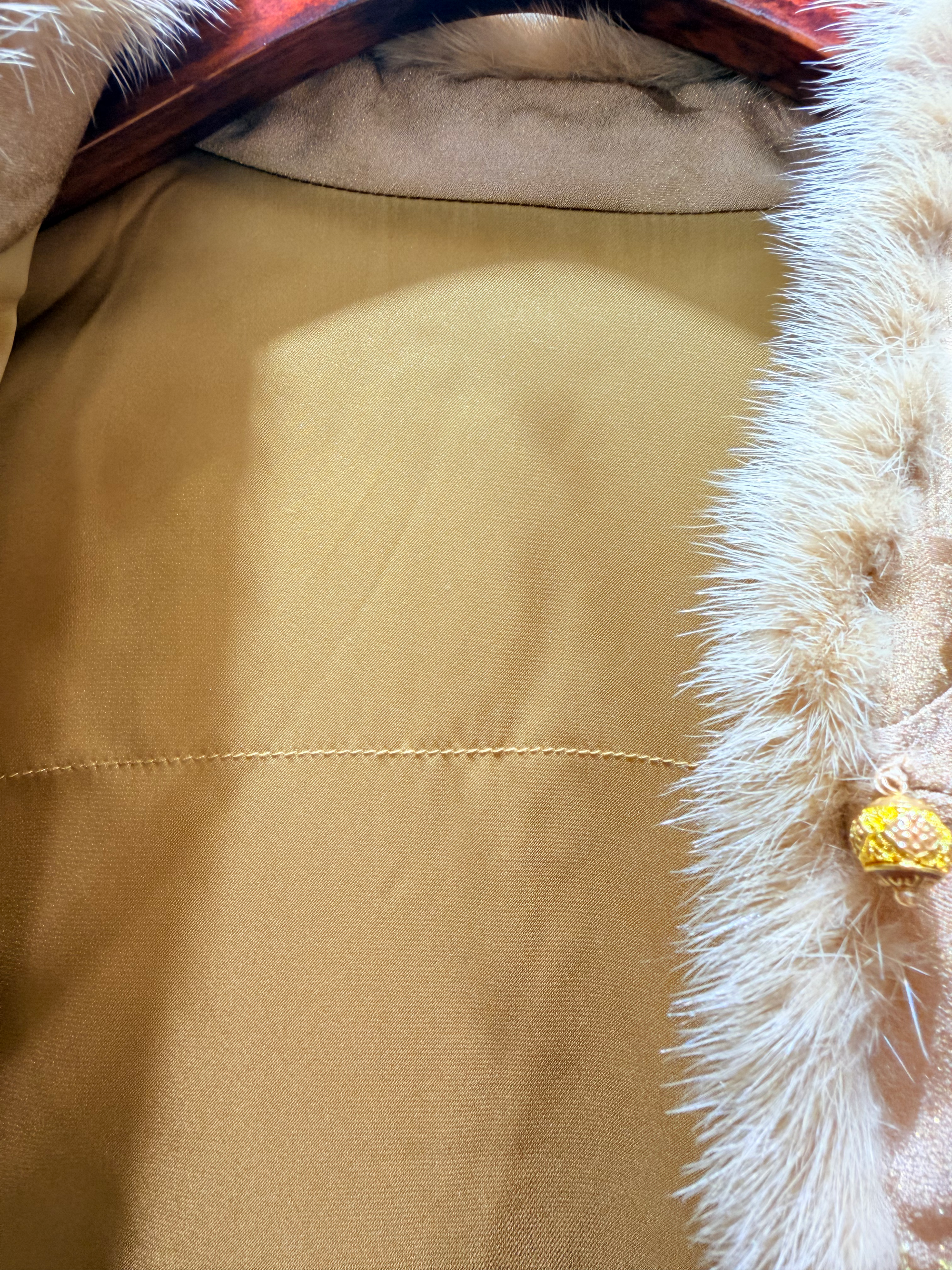 Golden Acetate Embroidered Mink-Trim Vest & Inner Set | Modern Oriental Luxury