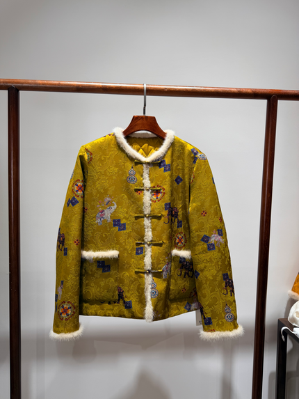 Golden Xiangyunsha Viscose Wool Coat | Timeless Modern Oriental Elegance