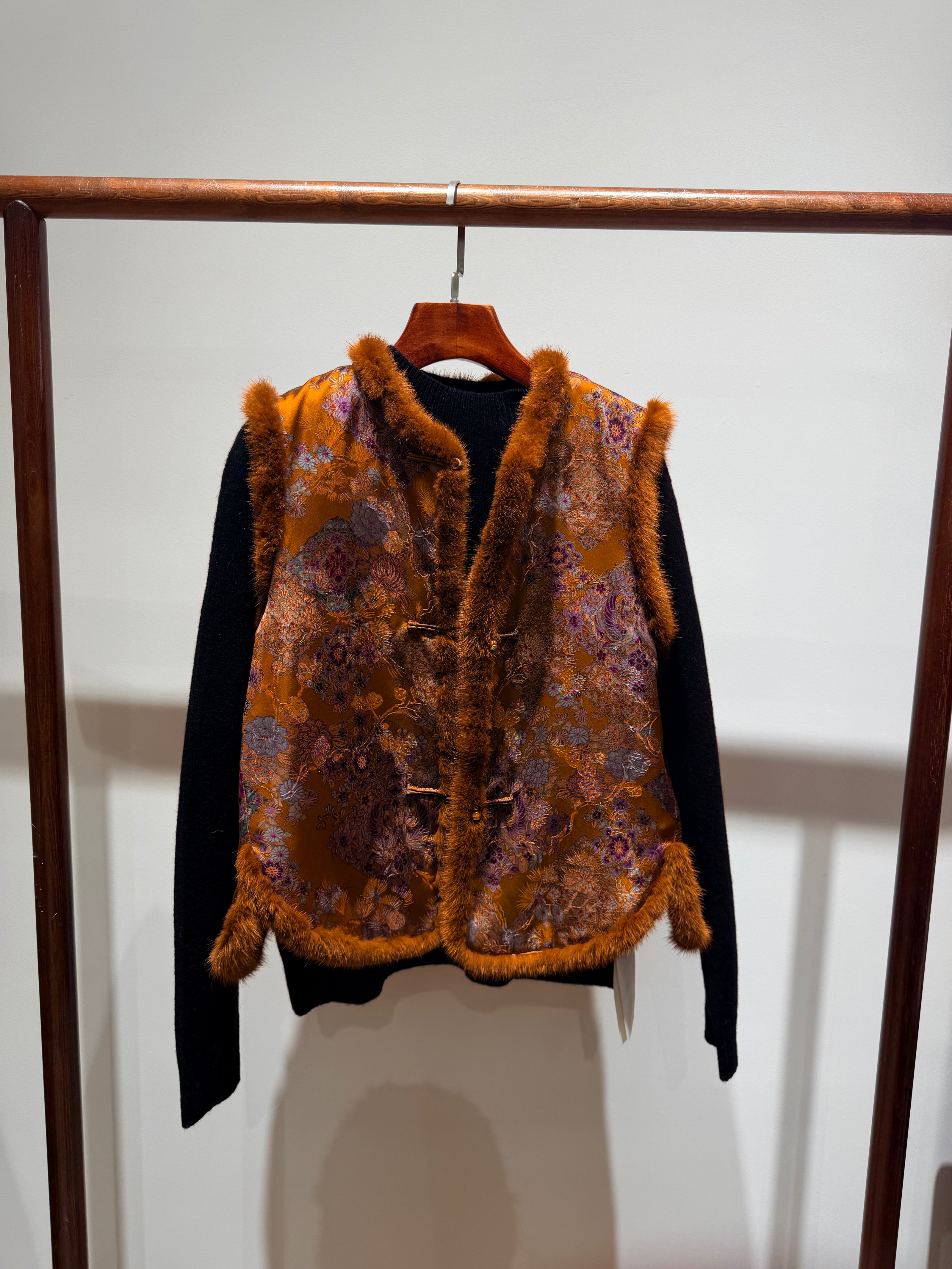 Brown 100% Rayon Xiangyunsha Silk Vest with Imported Mink Fur | Timeless Oriental Elegance