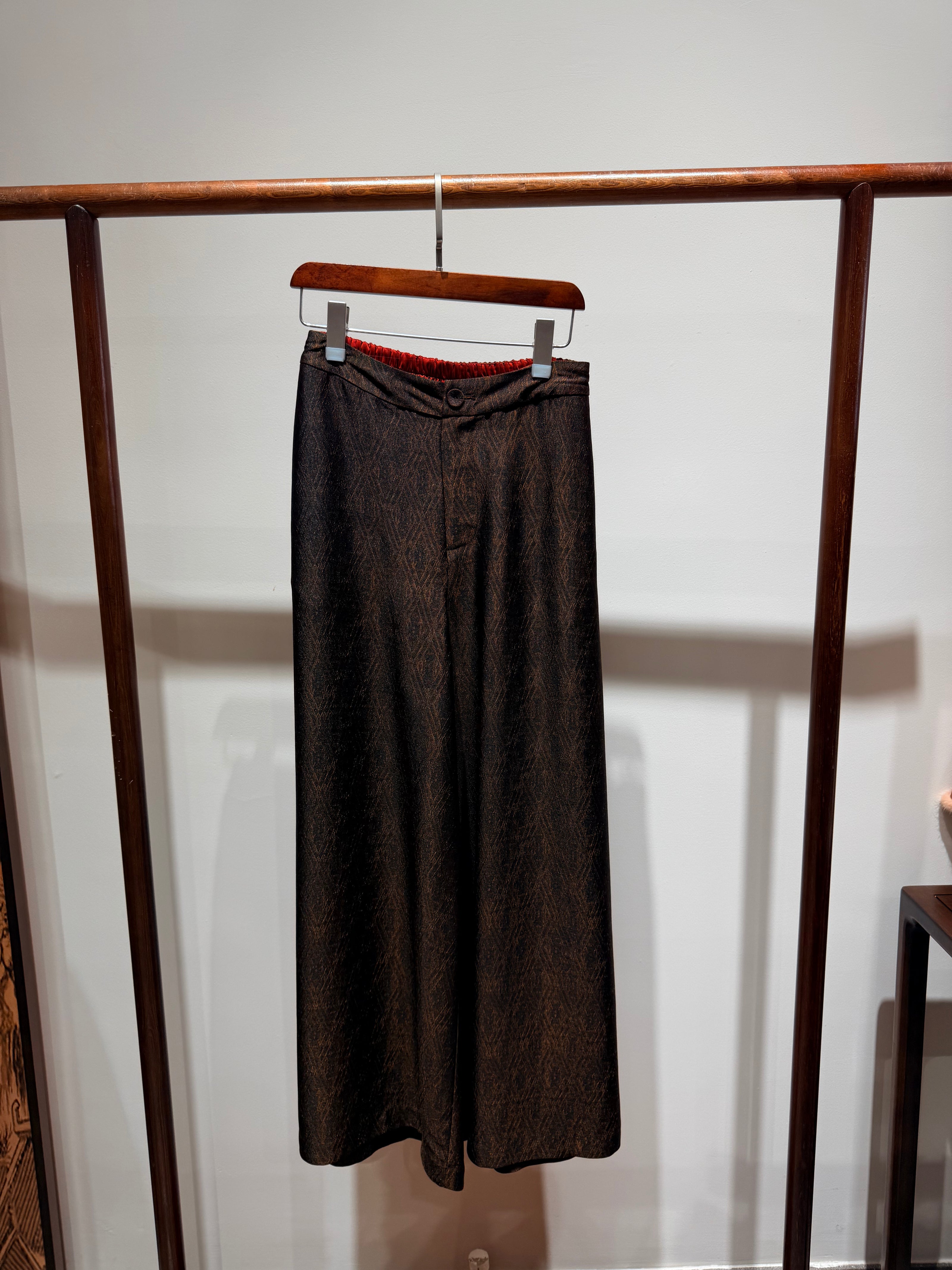 Black Xiangyunsha Wide-Leg Trousers | Modern Oriental Elegance