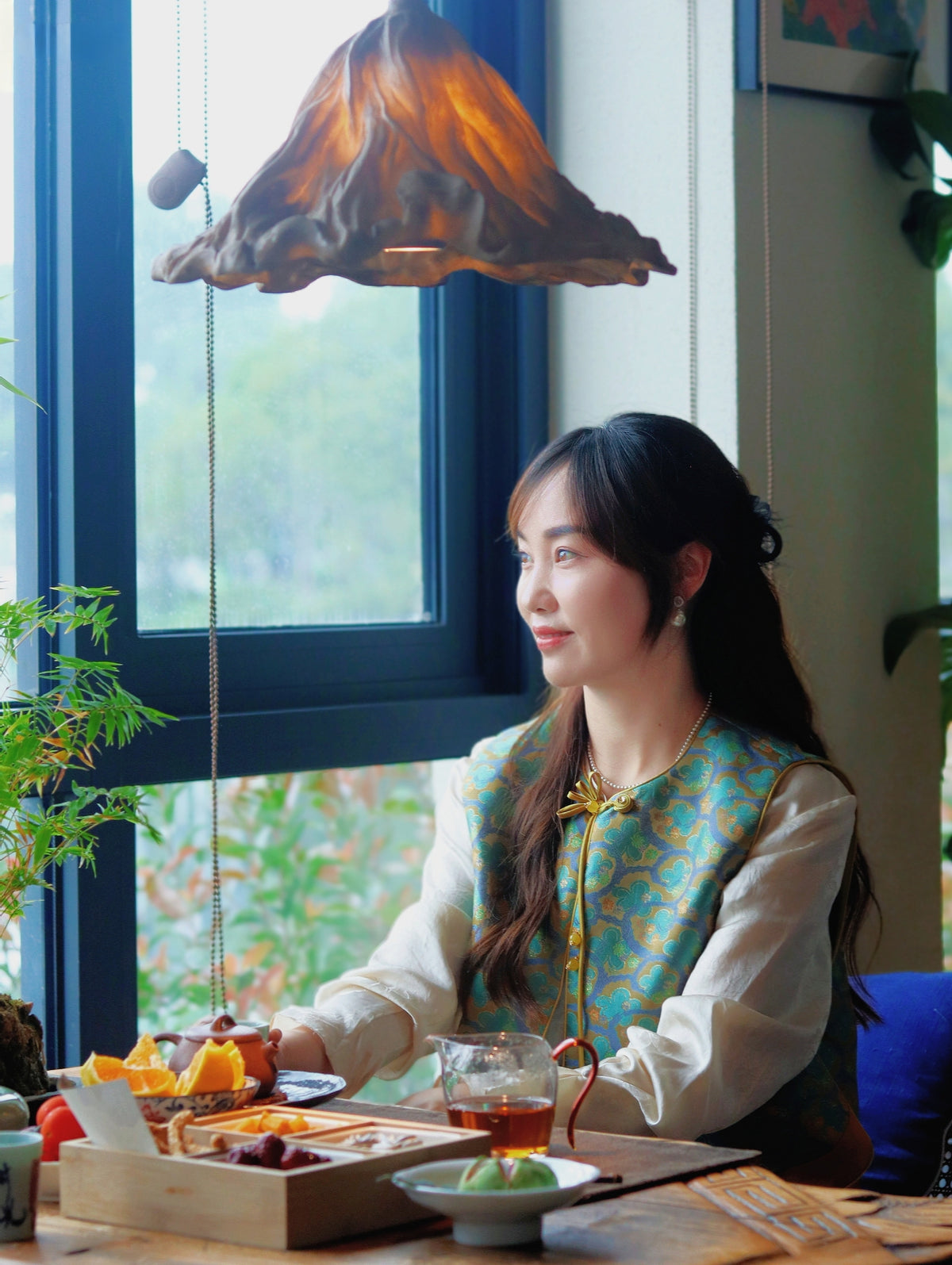 Green Mulberry Silk Shu Brocade Reversible Vest | Luxe Orienta - Luxe Orienta CO., LIMITED