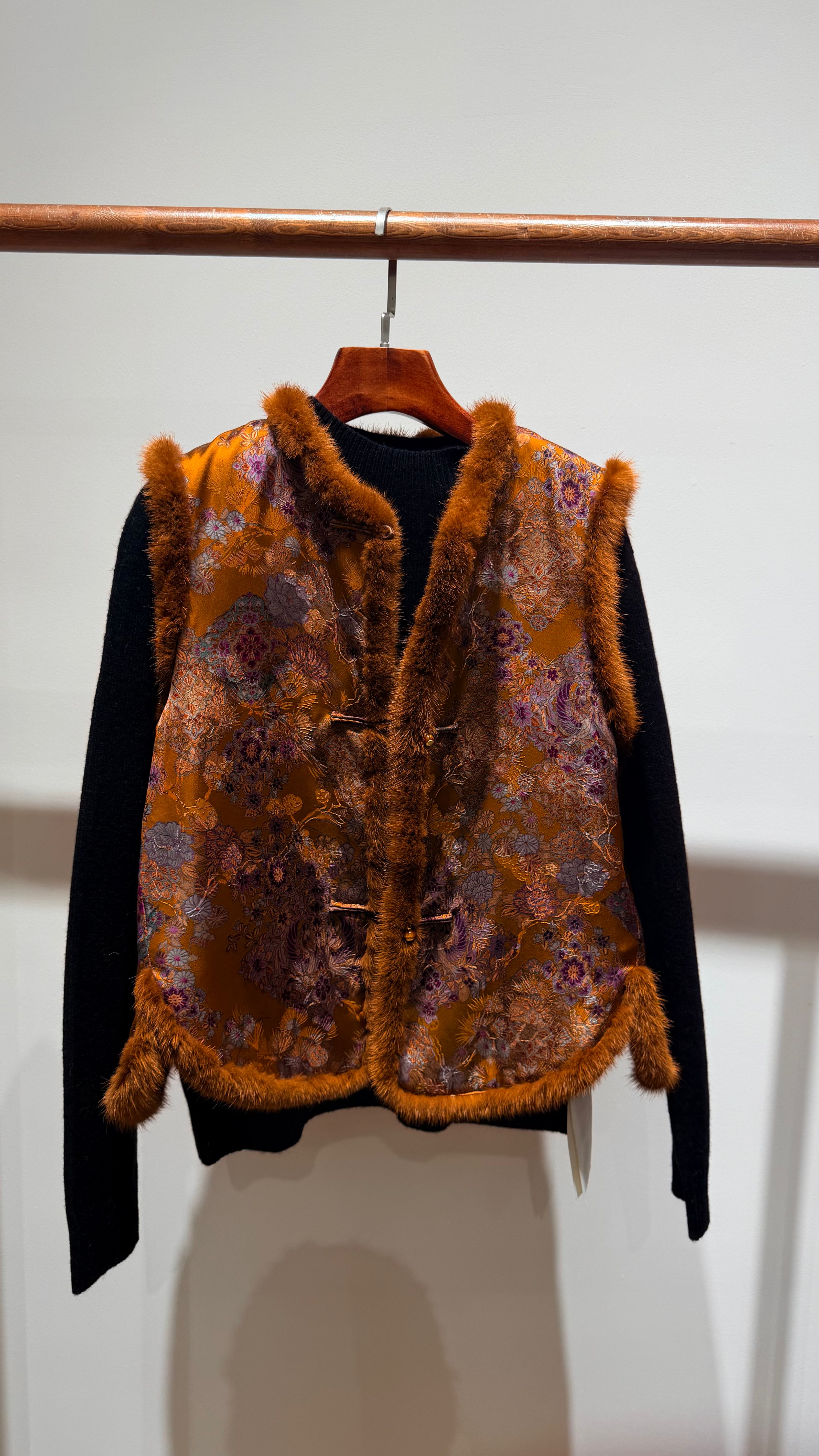 Brown 100% Rayon Xiangyunsha Silk Vest with Imported Mink Fur | Timeless Oriental Elegance