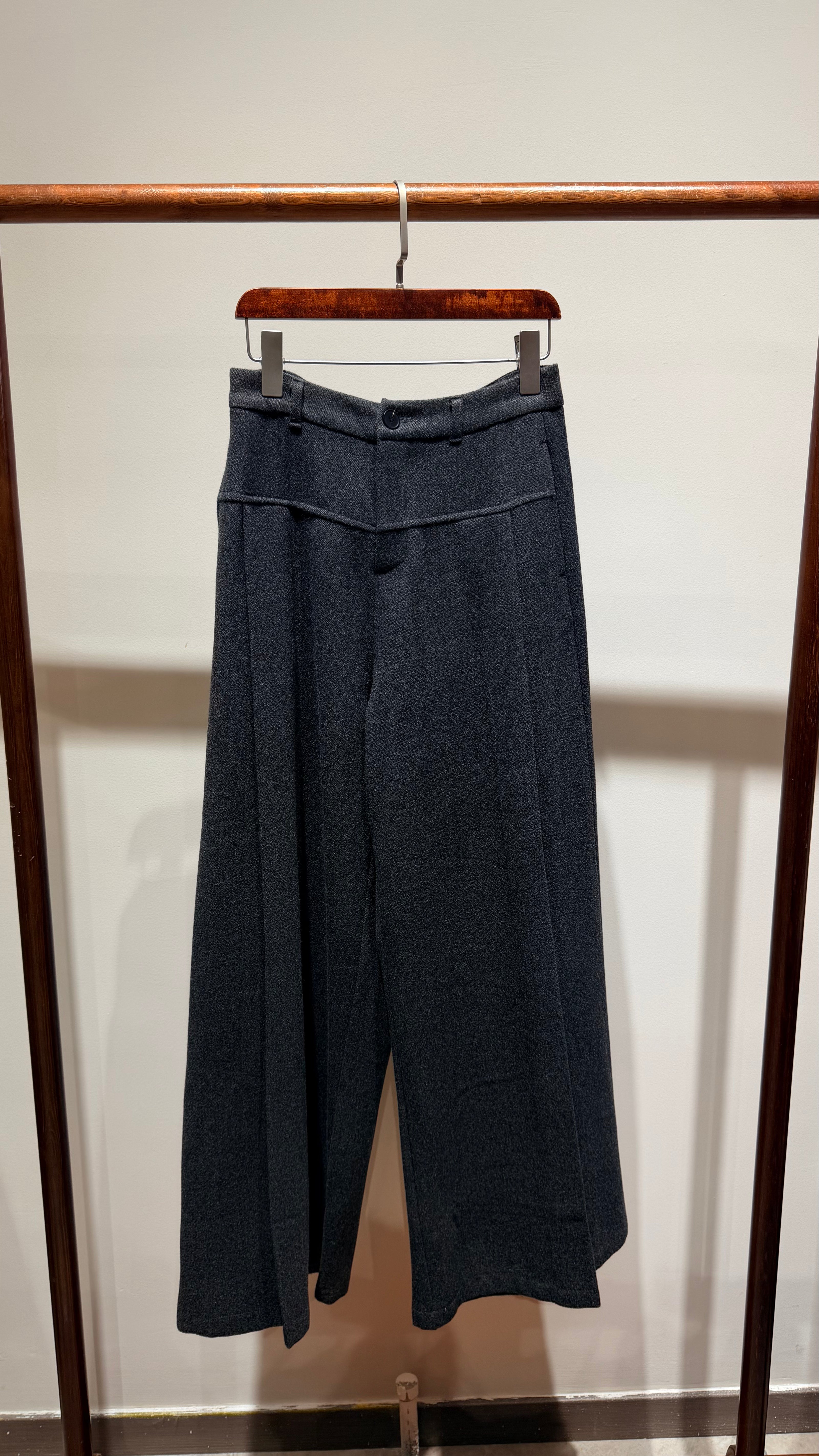 Grey Wool-Blend Wide-Leg Trousers | Modern Refined Elegance