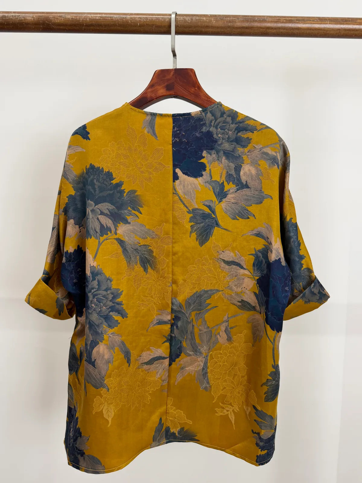 Yellow Peony Print Xiangyunsha Blouse-Luxe Orienta Modern Chinese Style Top - Luxe Orienta CO., LIMITED