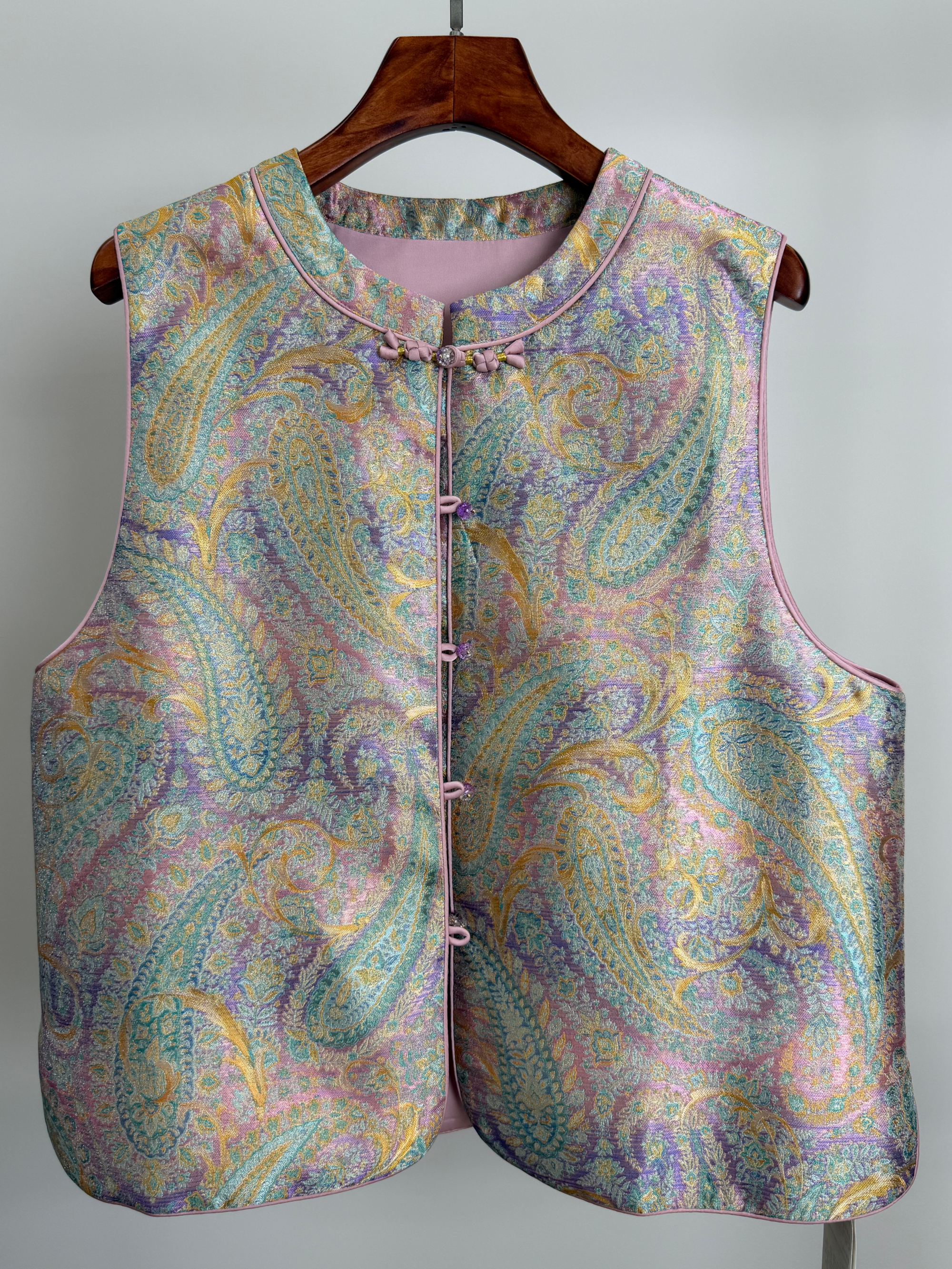 Pink-Purple Paisley Jacquard Rayon Vest – Chinese Knot Button Waistcoat | Luxe Orienta - Luxe Orienta CO., LIMITED