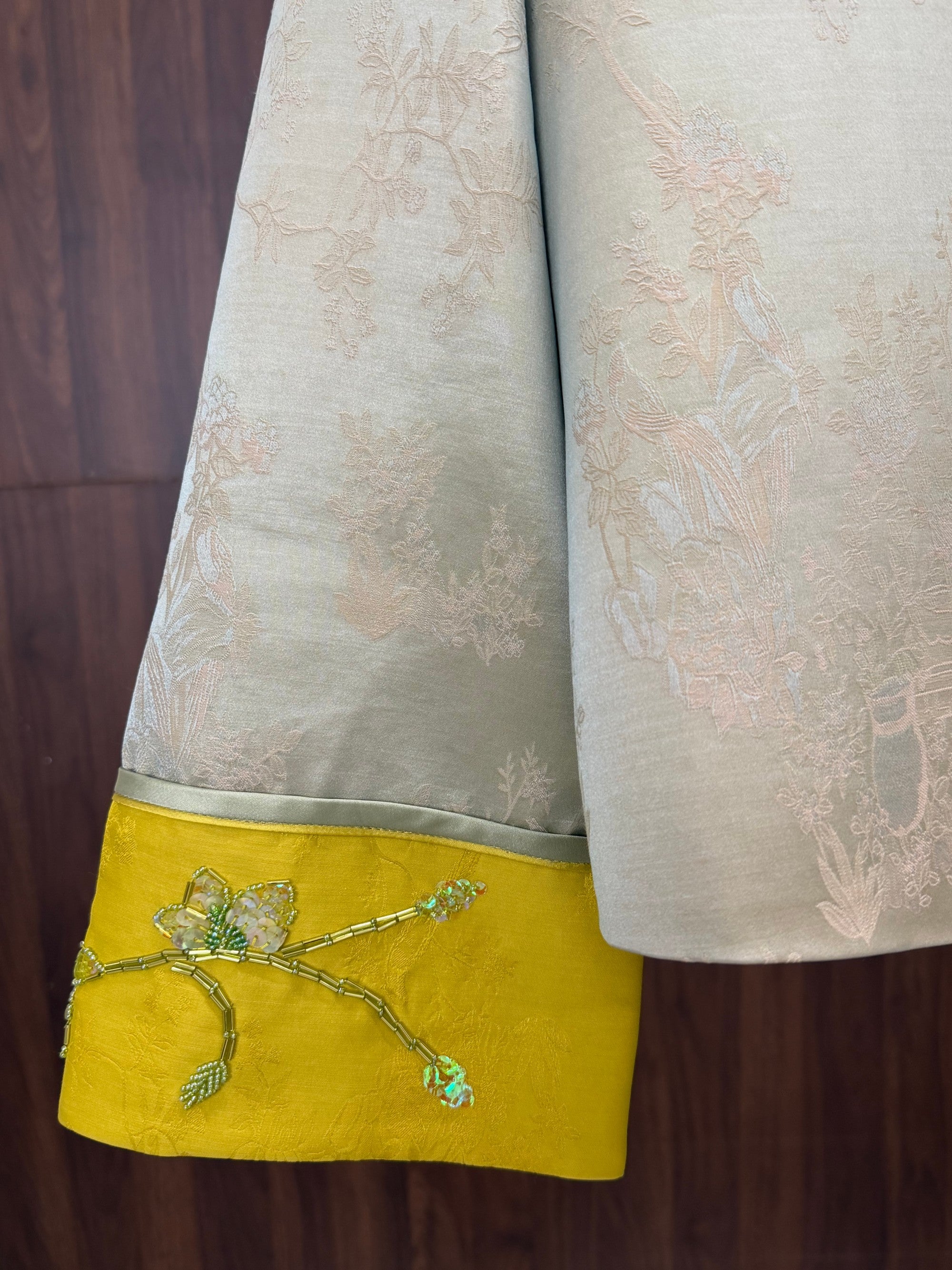 beaded embroidery floral cuff detail mulberry silk chinese jacket