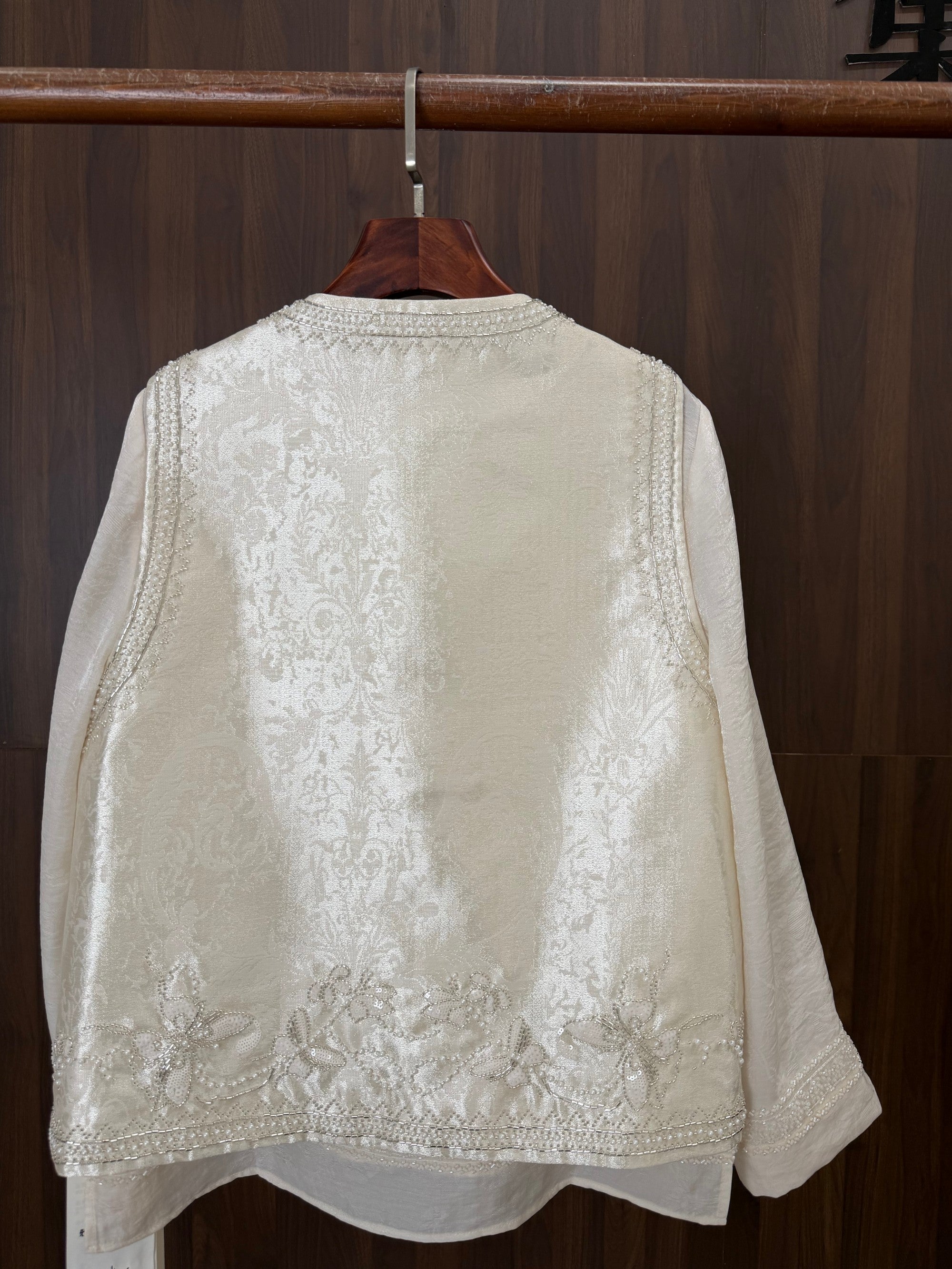 white beaded sequin embroidered vest and satin shirt modern chinese fashion set