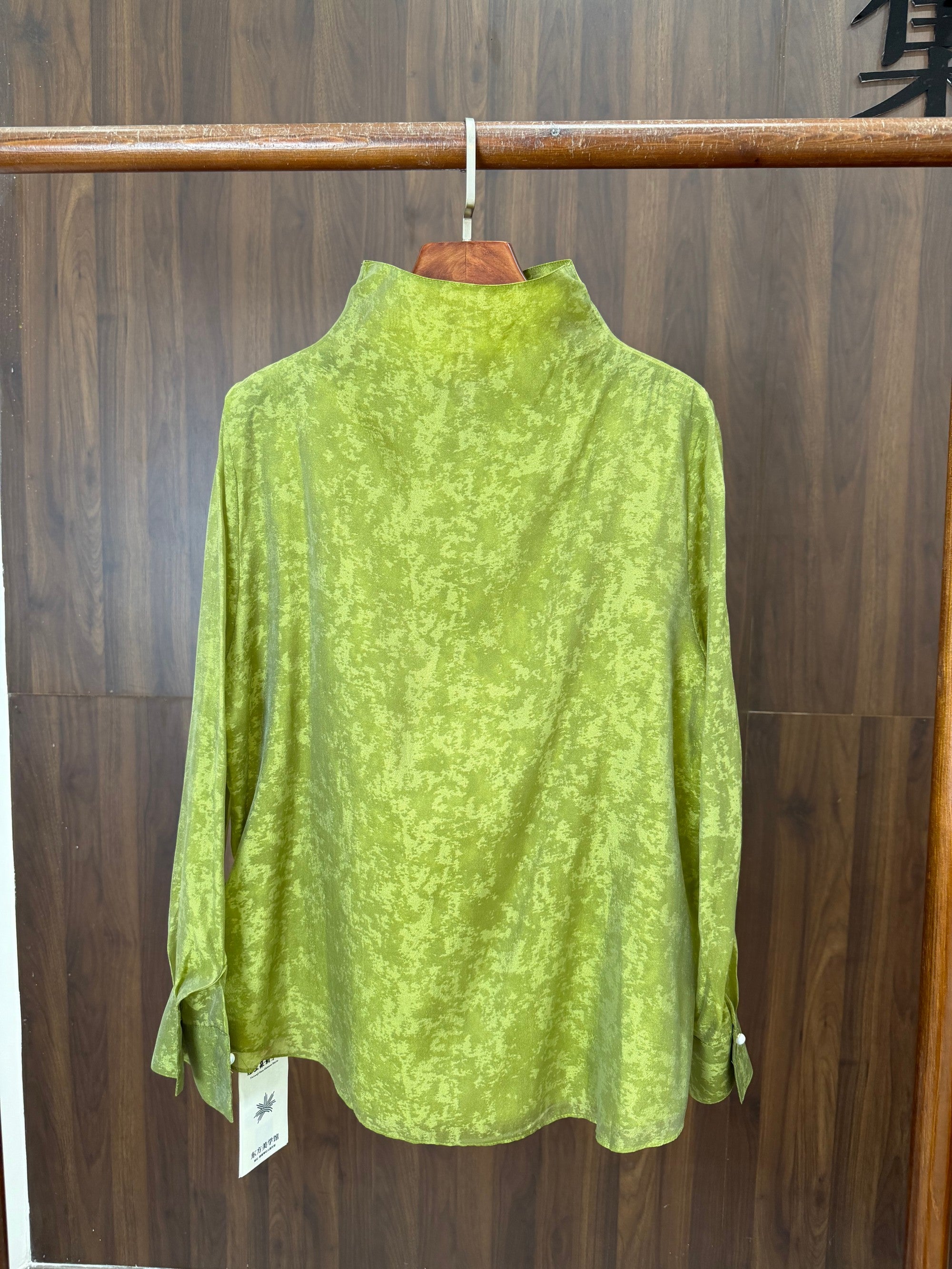 Green TENCEL™ Jacquard Long Sleeve Blouse | Minimalist Modern Chinese Style - Luxe Orienta CO., LIMITED