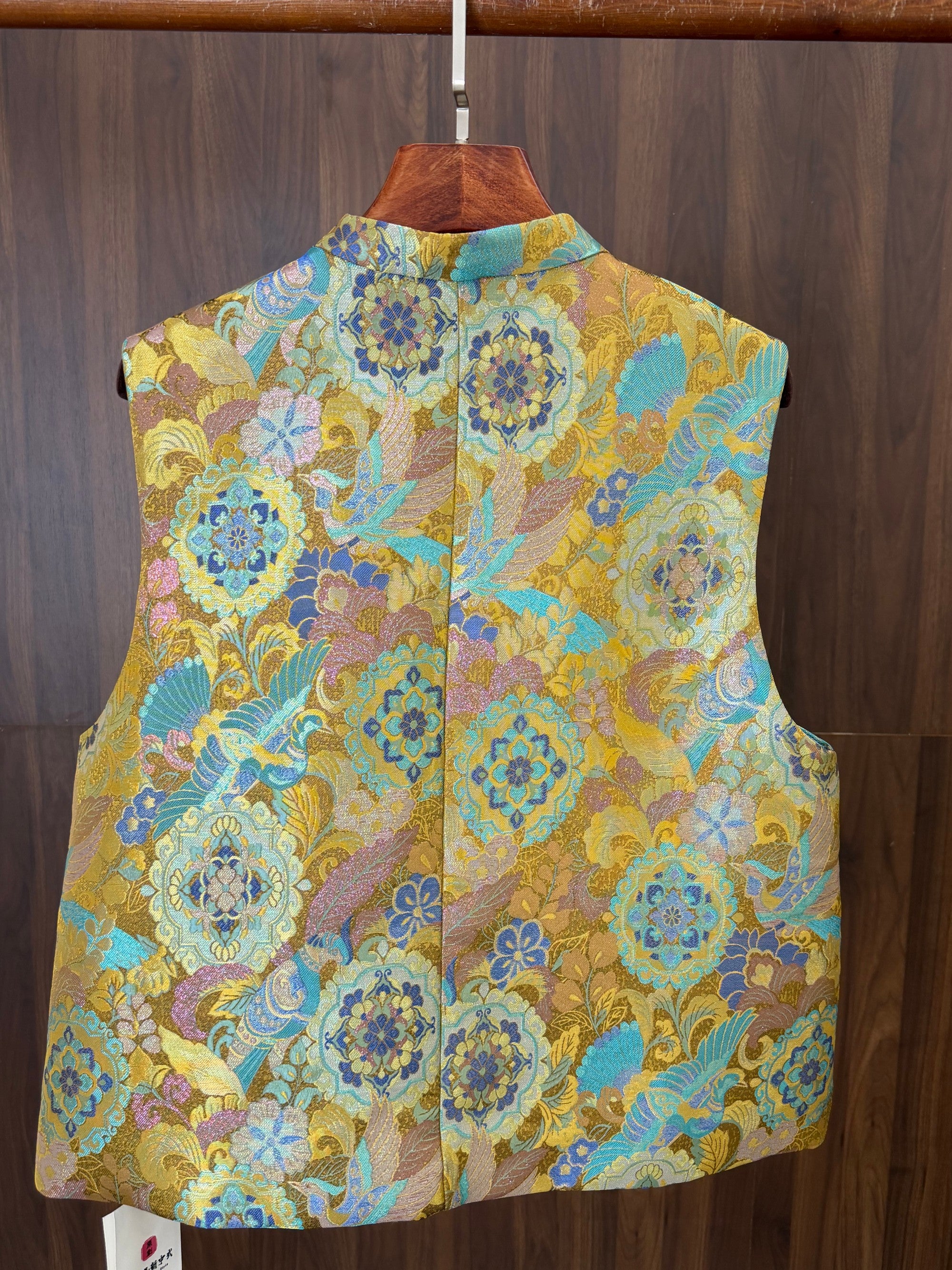 golden mulberry silk jacquard chinese vest with baoxiang flower motif