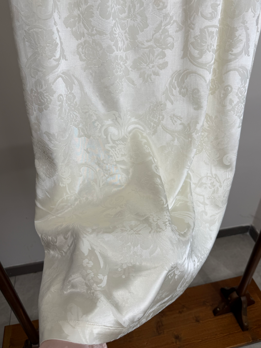 the close-up of the rayon jacquard fabric