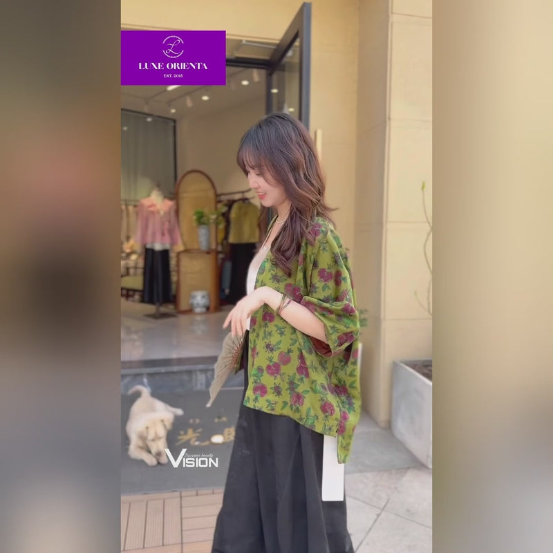 Green Xinagyunsha silk Pomegranate Cardigan from Luxe Orienta