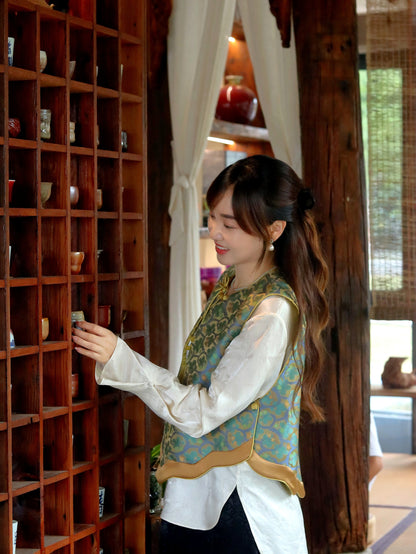 Green Mulberry Silk Shu Brocade Reversible Vest | Luxe Orienta - Luxe Orienta CO., LIMITED