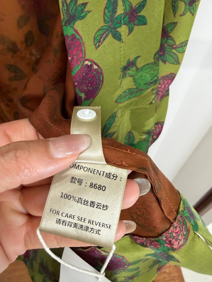 Green Xiangyunsha Silk Cardigan with Pomegranate Motif Printing Top for Women Fabric Label- Luxe Orienta